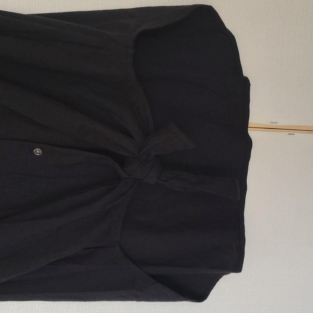 Theory Hekanina Black Tie-Front Button-Up Shirt | Size L. - Picture 4 of 8